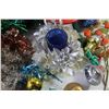 Image 5 : Assorted Vintage Christmas Decorations