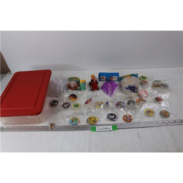 Lot Of Various Cardboard Circular Chips, Fish Aquarium Rocks, Misc.