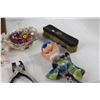 Image 3 : Brush, Artificial Flowers, Pin Cushion, Puppet, Lighter,