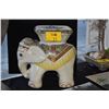 Image 1 : ELEPHANT GARDEN STOOL (18" X 17")