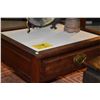Image 1 : CHINESE HARDWOOD STAND W/1 DRAWER