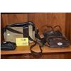 Image 1 : VINTAGE CAMERAS (4 PCS)