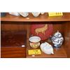 Image 1 : MIXED LOT: STORAGE BOX, PLANTER, DEER PLAQUE, GINGER JAR & FACE BOX (5 PCS)