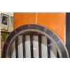 Image 2 : ROUND CHINESE MIRROR CALLIGRAPHY FRAMED (17")