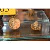 Image 2 : NETSUKE CARVINGS & FISH BOX (5 PCS)