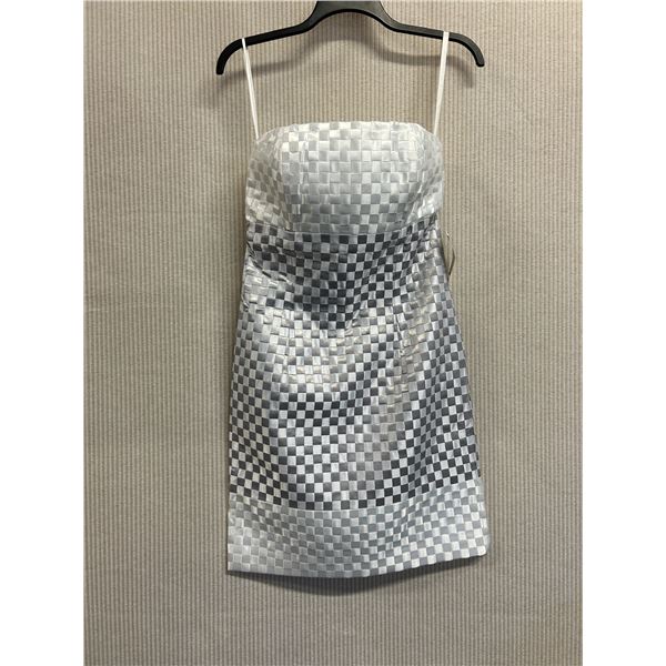 Woven Cocktail Dress, Silver & White, Size 8, New with Tag (retail $1500)