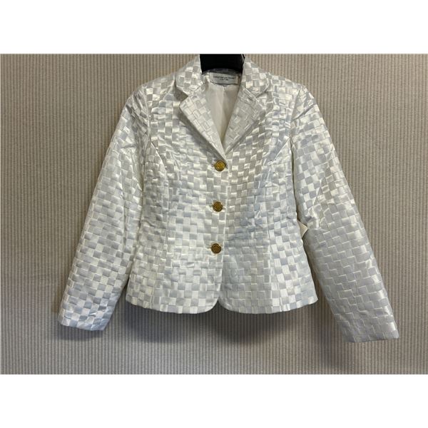 Woven White Jacket, Size 6, New with Tag (Retail $1250)