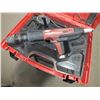 Image 2 : Hilti Lot