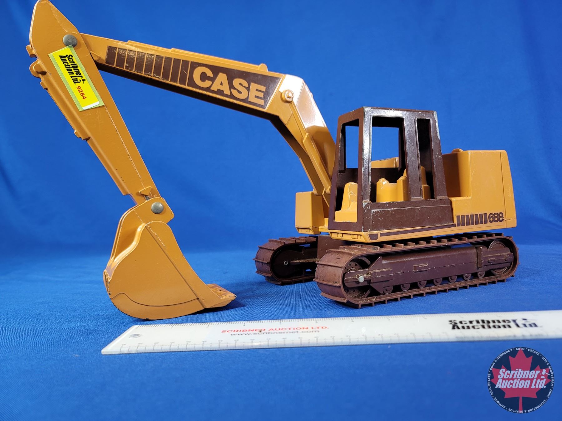 Trackhoe Models CASE 688 Trackhoe