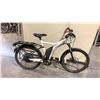 Image 2 : WHITE/BLACK SMART DAIMLER AG, SILENT GEARLESS HUB, FRONT SUSPENSION E-BIKE MDL:70327 STUTTGART