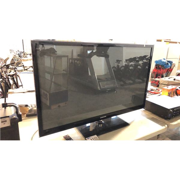 SAMSUNG PN51E550D1FXZC 50  PLASMA TELEVISION WITH REMOTE