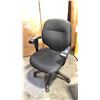 Image 3 : LARGE LOT OF OFFICE FURNITURE INCLUDING CHAIRS, BOOK CASES, TABLES AND DISPLAY BOARD