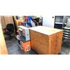Image 1 : LARGE LOT OF ASSORTED SHOWROOM CHAIRS, TABLES, PLAY AREA, FOLDING STORAGE AND MORE