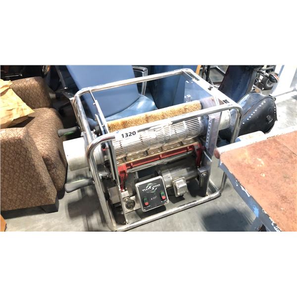 TWISTER T2 TRIMMING MACHINE