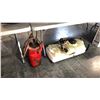 Image 1 : CRAFTSMAN SPRAYER AND RED MANUAL GREASE PUMP