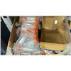 Image 8 : 6 BOXES OF ASSORTED PLASTIC STORAGE BOTTLES, 2 BOXES OF SPRAY LIDS, 3 BOXES OF ASSORTED SPECIMEN