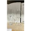 Image 2 : 3 BOXES OF ASSORTED COMMERCIAL RESTAURANT WINE GLASSES
