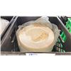 Image 2 : 2 PLASTIC CRATES OF 9" & 9 1/4" WHITE COMMERCIAL RESTAURANT PLATES *CRATES INCLUDED*