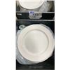 Image 2 : 2 PLASTIC CRATES OF 8 3/4" WHITE COMMERCIAL RESTAURANT PLATES *CRATES INCLUDED*