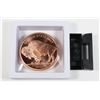 Image 1 : 2-OZ BUFFALO COPPER ROUND IN FLOATING DISPLAY