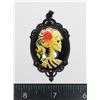 Image 2 : OVAL CAMEO GOTHIC SKULL OVAL PENDANT NECKLACE