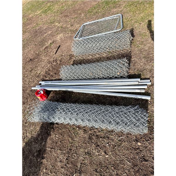 Chain Link Fencing Lot