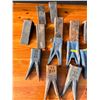 Image 3 : Skid Steer Bucket Teeth