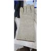 Image 7 : SIX SETS OF MECHANINC GLOVES L AND 1 PAIR OF LEATHER WELDING GLOVES