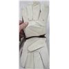 Image 6 : THREE PAIRS OF INSULATED WORK GLOVES