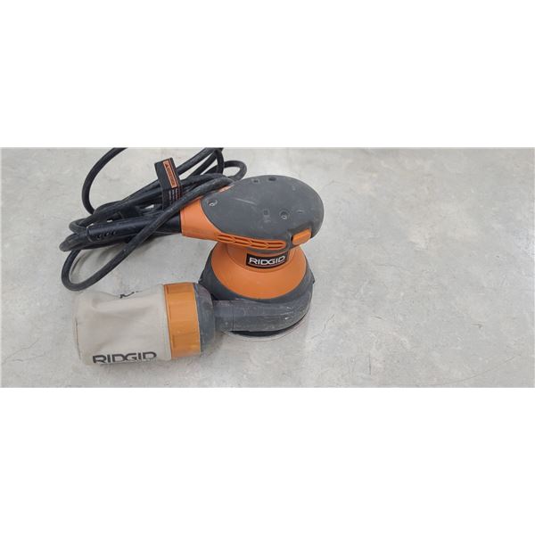 RIDGID R2600 ORBITAL SANDER 5"