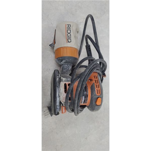 RIDGID R2500 OCCILATING SANDER 4"