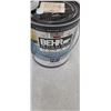 Image 4 : 2GAL OF BEHR PAINT WHITE AND 1QRT OF PAINT
