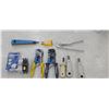 Image 1 : BOX OF ELECTRICAL CRIMPERS, TESTERS