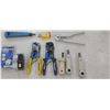 Image 2 : BOX OF ELECTRICAL CRIMPERS, TESTERS
