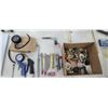 Image 1 : BOX OF TIRE GUAGES AND HOSES