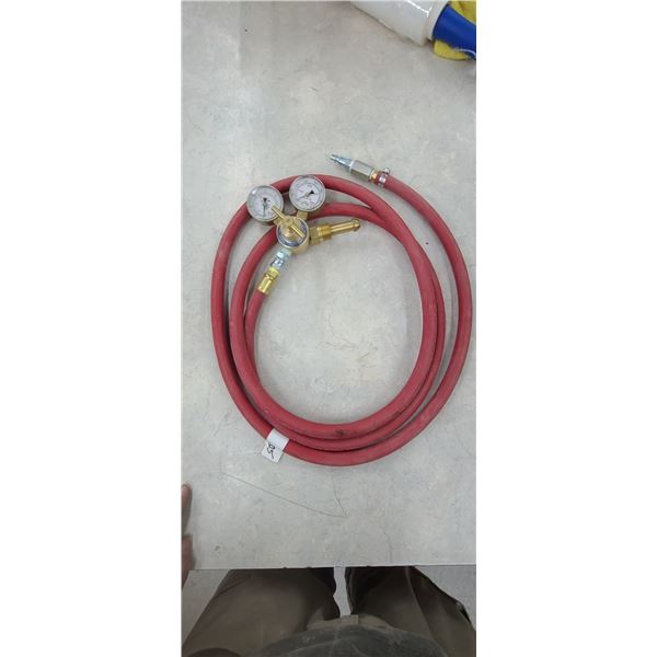 NEX OXYGEN REGULATOR COMES WITH HOSES