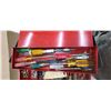 Image 5 : TOOL BOX WITH ASSORTED TOOLS