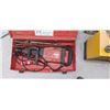 Image 1 : HILTI TE 905 AVR BRAKER JACK HAMMER