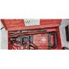Image 2 : HILTI TE 905 AVR BRAKER JACK HAMMER