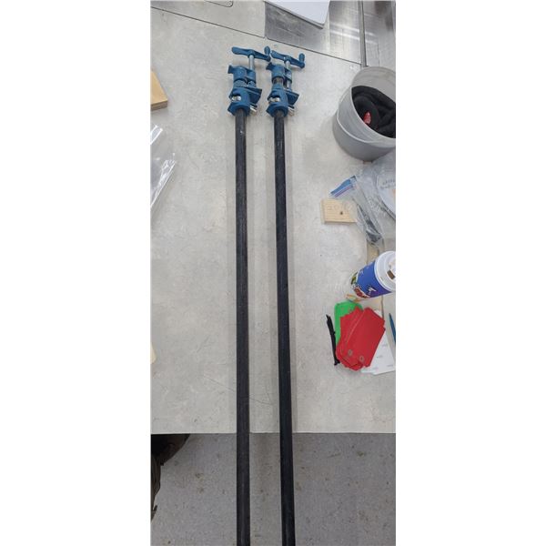 TWO PONY PIPE CLAMPS