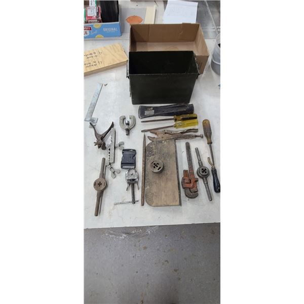 MISC LOT OF TOOLS PLEASE SEE IMAGES