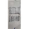 Image 1 : QTY 33 MISCELLANEOUS COMINATION WRENCHES 5/8 TO 1/4"