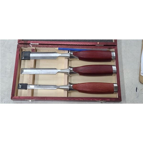 HERITAGE TOOLS, CHISEL 1/2" . 3/4" AND 1"