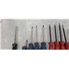 Image 5 : QTY 17 TORQUE SCREW DRIVERS