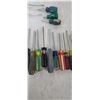 Image 4 : 23 ASSORTED SIZE ROBERTSONS SCREW DRIVERS
