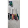 Image 5 : 23 ASSORTED SIZE ROBERTSONS SCREW DRIVERS