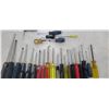 Image 6 : 26 ASSORTED PHILIPS SCREW DRIVERS