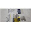 Image 2 : ASSORTED DRIVERS INCLUDING MULTI PRECISION NUT DRIVER SET 5/64 TO 5/32, JEWELERS SCREW DRIVERS AND O