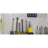 Image 5 : ASSORTED DRIVERS INCLUDING MULTI PRECISION NUT DRIVER SET 5/64 TO 5/32, JEWELERS SCREW DRIVERS AND O
