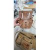 Image 5 : KUNY'S TOOL BELT, APRON, AND CRAFTSMAN ELECTRICAL TOOL POUCH